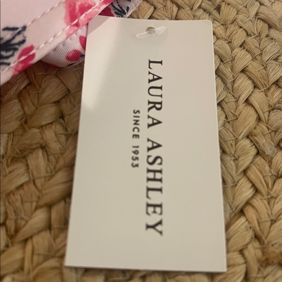 Laura Ashley Underwire Balletcore Pink Floral Bra 40D - Picture 3 of 5